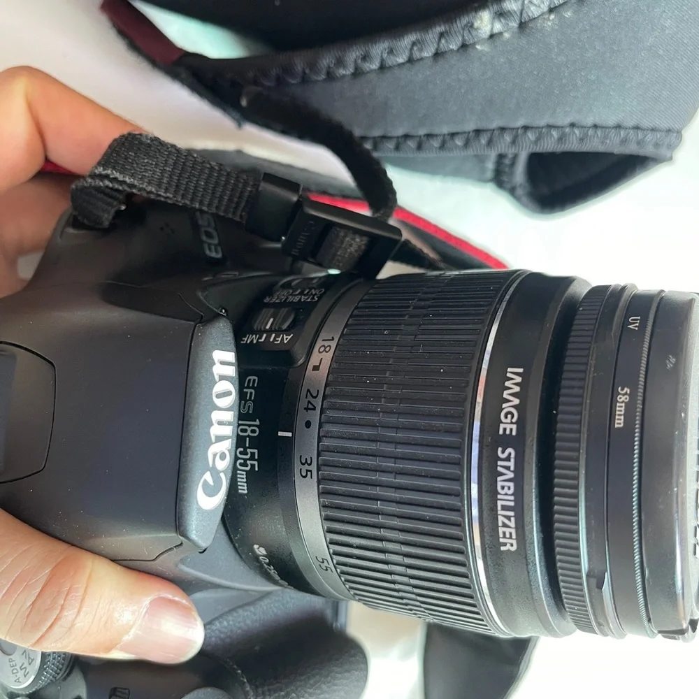 canon eos 500d SLR camera